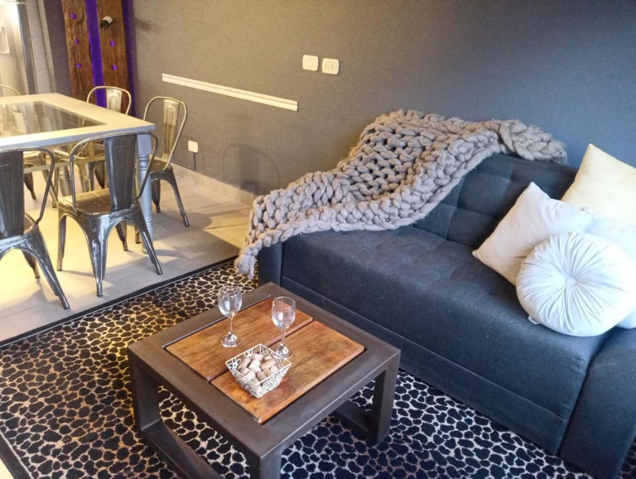 Departamento Boutique De Disenador " Terraza 22 " - Cochera- Vista A La Montana- Cancelacion Gratuita- Pagaras En El Alojamiento Mendoza Ngoại thất bức ảnh